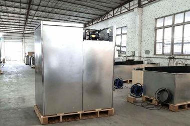 2-Section Solid Door Reach In Refrigerator TT-BC265E