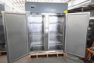 2-Section Solid Door Reach In Refrigerator TT-BC265E