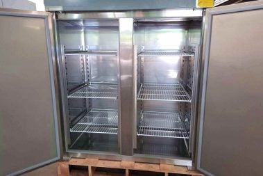 2-Section Solid Door Reach In Refrigerator TT-BC265E