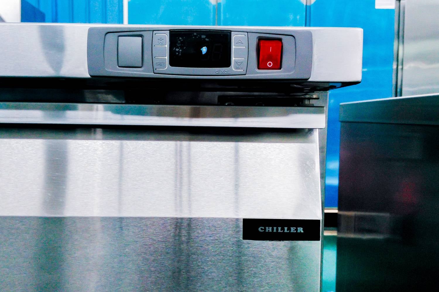 Undercounter Refrigerators  _ Thermoastat