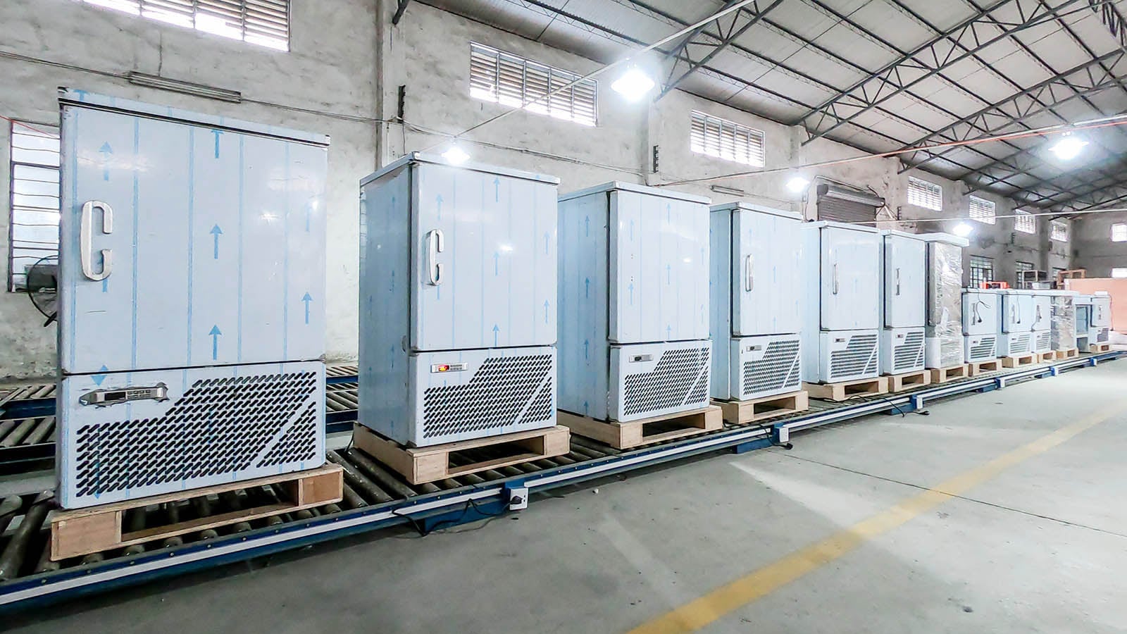 Grandchill Blast Chiller Freezer Production Line Grandchill Blast Chiller Freezer Production Line