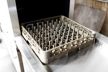 Clean Tank Commercial Conveyor Dishwasher