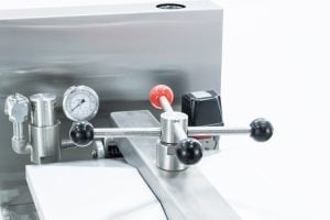 Sturdy pressure control knob assembly