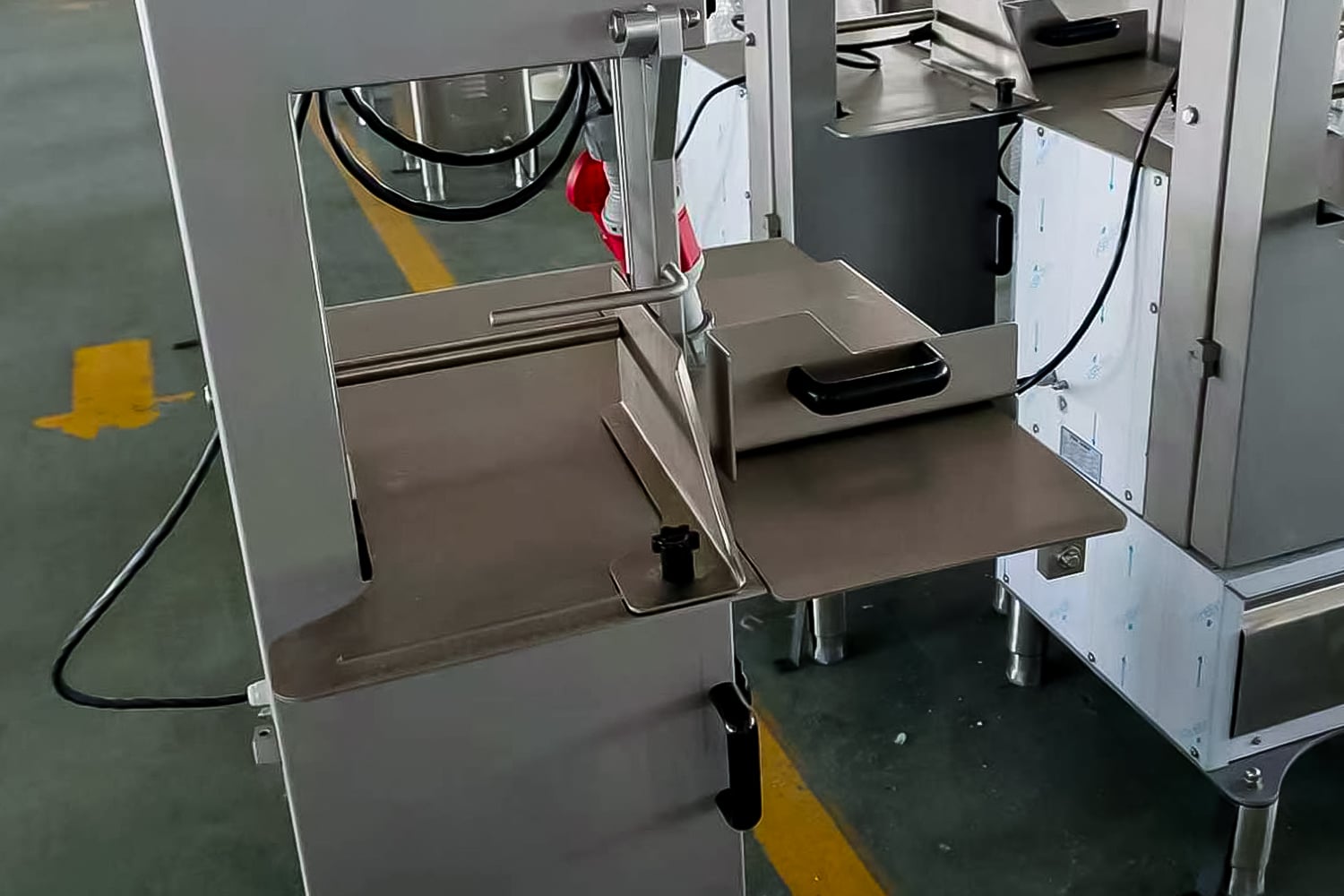 Bone saw HLS-2020.HLS-2400