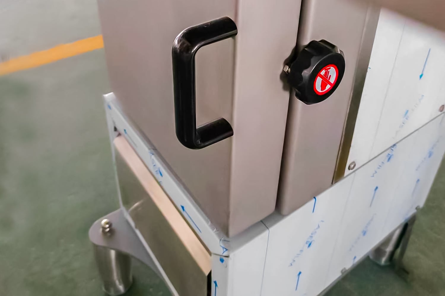 Bone saw HLS-2020.HLS-2400