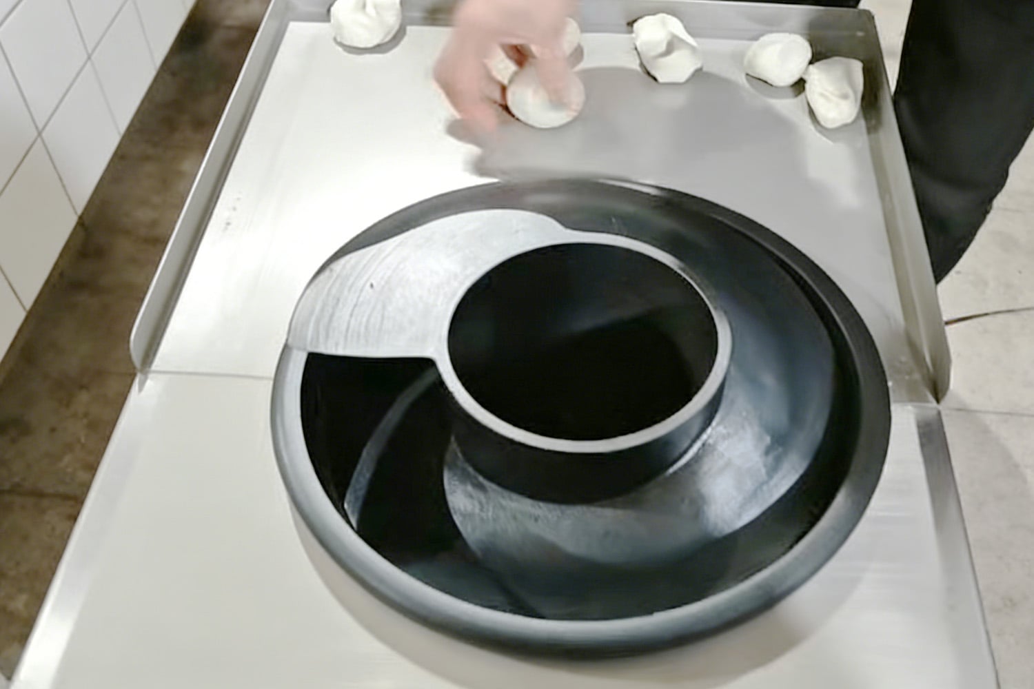 Automatic Dough Rounder