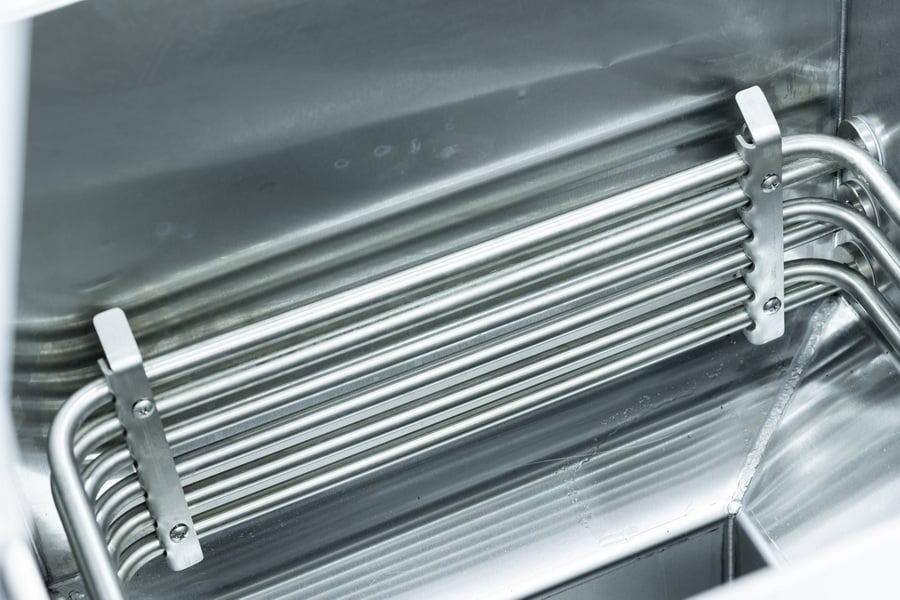 U-shaped heating tubes are densely arranged to transfer heat efficiently, quickly and evenly