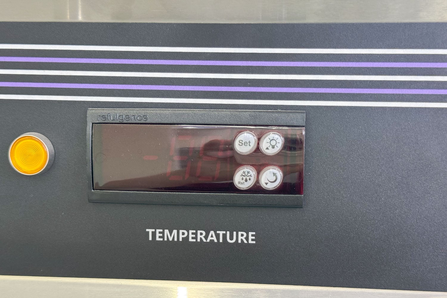 Heated Cabinet TT-K222CB-T2 (5) Heated Cabinet TT-K222CB-T2